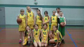 команда девочек.Тренер Воронов А.Ю.