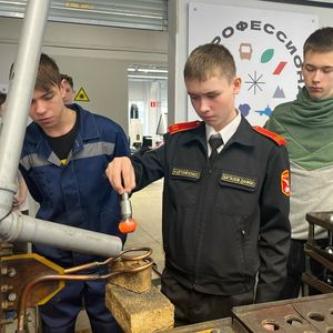 ПРОФЕССИОНАЛЬНЫЙ КВЕСТ «МАШИНОСТРОЕНИЕ»: ПОГРУЖЕНИЕ В МИР ИНЖЕНЕРНЫХ ТЕХНОЛОГИЙ