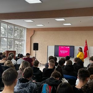 ВСЕМИРНЫЙ ДЕНЬ ТЕАТРА: АКЦИЯ «ДАРЮ ТЕПЛО»