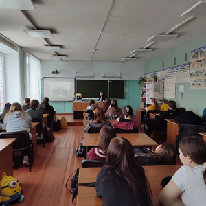 "Классный час по профилактике экстремизма: просмотр фильма Андрея Медведева "Предательство""