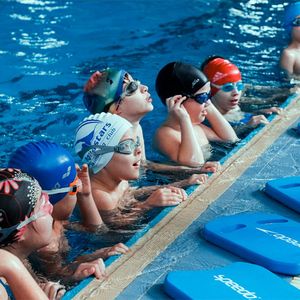 Занятия плаванием для обучающихся с ТМНР, в том числе с РАС
