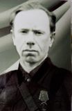 Сорокин Петр Ефремович 10.04.1908-08.11.1953г. Командир отделения 823 отдельной кабельно-шестовой роты. Медаль "За боевые заслуги"