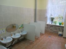 Группа № 2 "Малыши" (комната для гигиенических процедур)