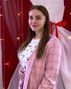 Янгутова Виктория Викторовна