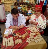 Мастер-классы по плетению из бересты и вырезанию из дерева от Ичалковских мастеров
