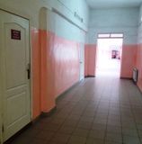 Вход в ДШИ с правой рекриации