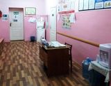 Умывальник со средствами санитарной гигиены, стол вахтёра со средствами индивид. защиты, питьевая вода.