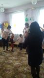 танец с бабушками и мамулями