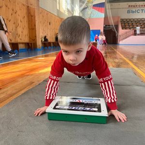 "МАЛЫШИ ШАГАЮТ В ГТО"