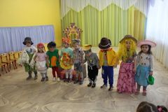 Вторая младшая группа №9 сказка "О глупом мышонке"