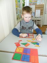 Логические фигуры, закрепление цвета, развитие моторики