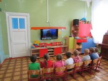 Просмотр мультфильма "Зина , Кеша и террористы".
