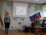 Татьяна Сергеевна Храмова, заведующий МДОУ "Детский сад № 126" открывает фестиваль.