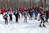 Районные соревнования по лыжным гонкам на призы газеты «Вперед»       февраль 2007г