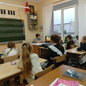 Открытый урок, посвященный 80-летию со дня рождения выдающейся российской поэтессы Ларисы Алексеевны Рубальской