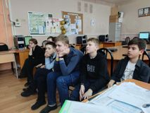 Неподдельный интерес учащихся вызывает толкование понятия доксинг