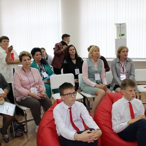 29 сентября 2020 года представители управляющего совета школы участвовали во Всероссийском Марафоне открытий центров "Точка Роста"
