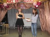 Корвачёва Полина испекла торт и познакомила всех с таким видом рукоделия как квиллинг