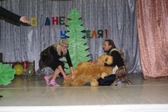 Бурю позитивных эмоций вызвала сценка о&nbsp;возникновении права, показанная студентами группы 5106, Тимошенко Дианы, Туймановой Валентины и&nbsp;Борончука Бориса