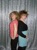 А&nbsp;это главные герои праздника! Наши ведущие. Оригинальные образы, не&nbsp;правда&nbsp;ли? Чего только одни прически стоят! Хороши девчонки! Хорошо, что их еще никто не&nbsp;видел! Вот <nobr>сюрприз-то</nobr> будет!