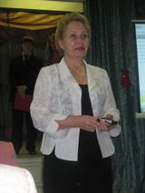 Бурными аплодисментами было встречено поздравление колледжа от&nbsp;имени директора Михеевой Г. А.