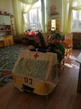 1 младшая гр № 3 "Мультяшки" игра "Скорая помощь"