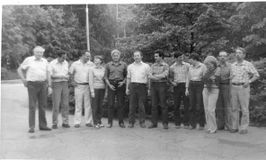 Слева на право: Герасимов В., Цуриков В., Селюцкий А., ..., Альтшуллер Г., Злотин Б., Фей В., Рубин М., Крейнина С., Зусман А., ..., Власов В.