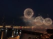 1 место - Волкова Анна,Салют над Невой, Архангельская СШ, художественная фотография, Киреева Ольга Викторовна, 14 лет