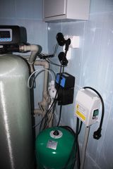 Очистка воды в загородном доме от железа, марганца, сероводорода