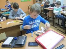 Работа в кружке пришкольного лагеря "Звездная сказка".