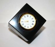 Кубы с часамиCubes with clock