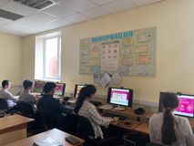 Также решали ситуационные задания на тему финансовой безопасности личности в сети Интернет. Высказали свое мнение в отношении ситуаций, когда у человека может возникнуть потребность во владении тем или иным правилом финансовой безопасности.