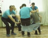 Совместное спортивное развлечение детей и родителей (6 группа)