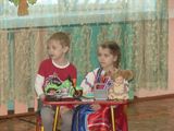 Театральный сезон. Сказка "Подарок для мамы" (10 старшая группа).