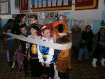 Конкурсы в гостях у елки