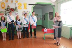 Напутственные слова от директора школы Щукиной С.Р.